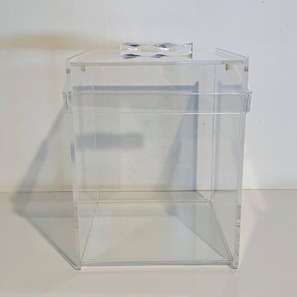 Clear Transparent Lucite Acrylic Rectangular Lidded Box with Handle Vintage MCM - Picture 6 of 17